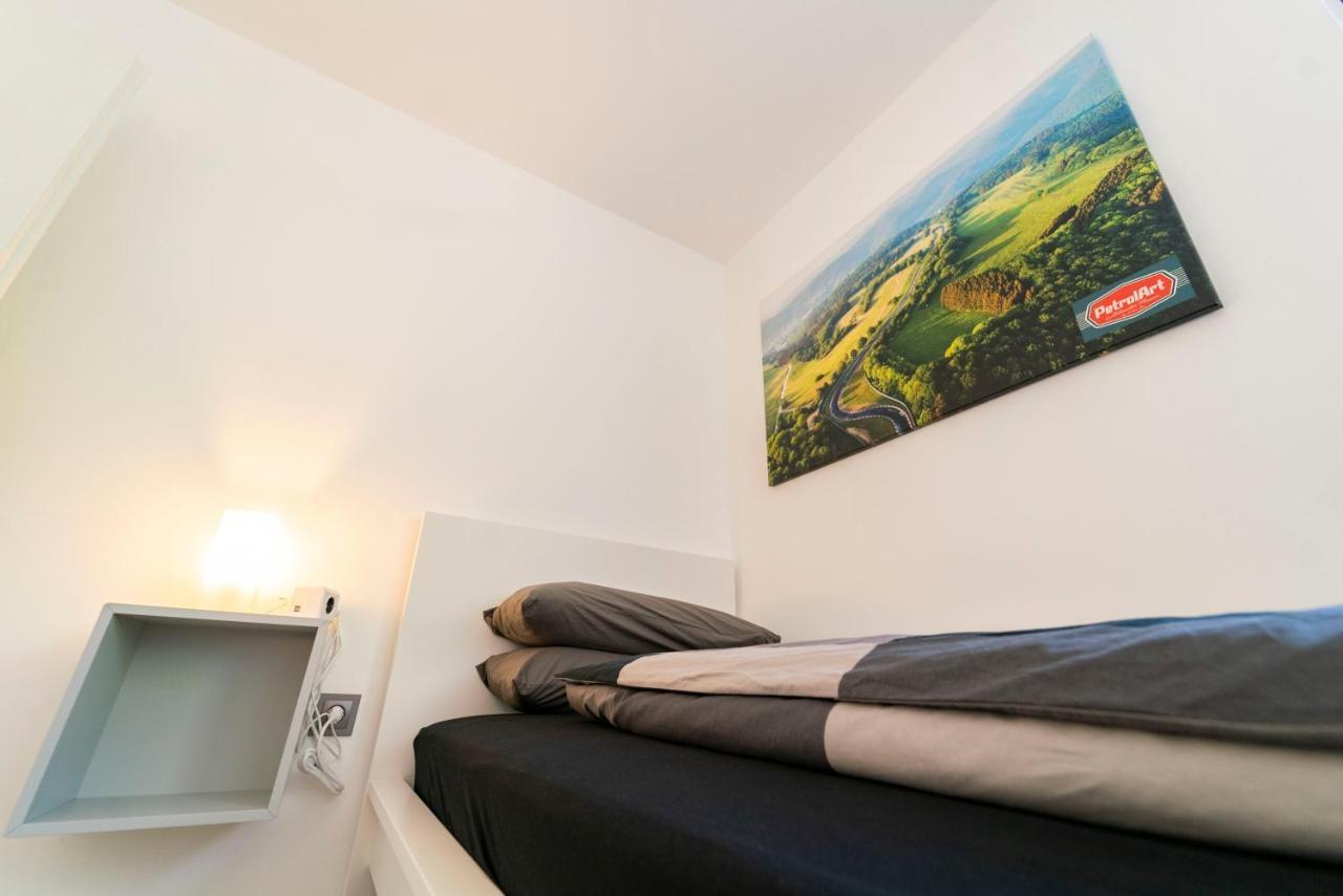 North Loop Rooms Adenau Exteriér fotografie
